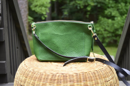 Kit Crossbody - stylish zippered crossbody