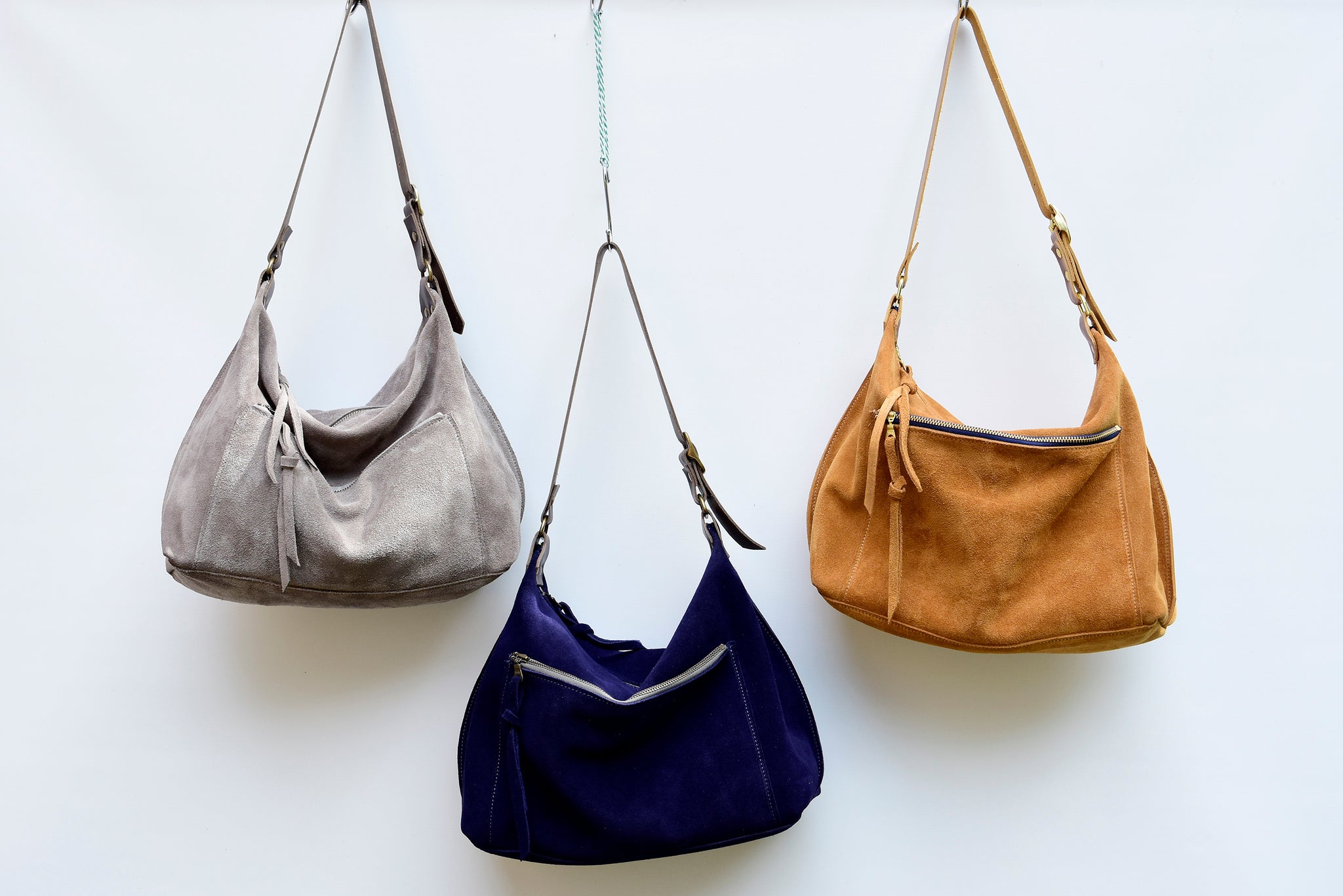 Embossed Leather Handbag - Buy This Boho Purse| Jewelry Junkie – The  Jewelry Junkie