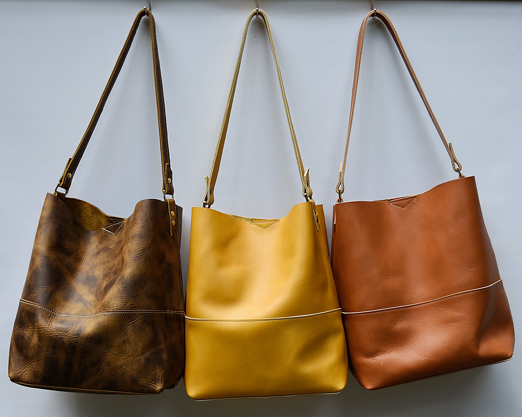 Leather hobo purses on sale Clearance