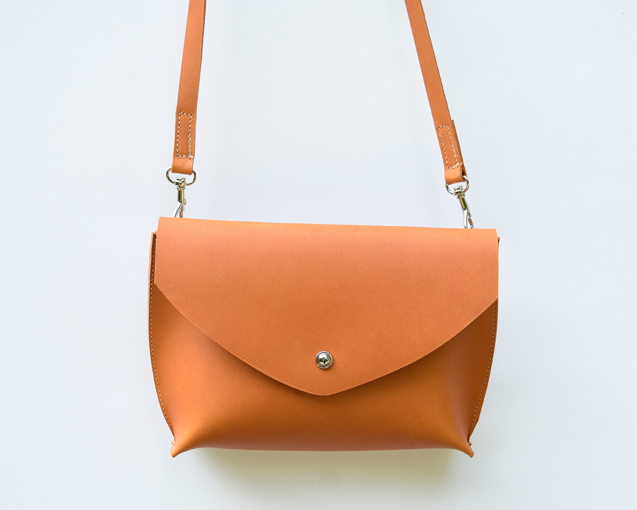 Vintage Pratesi Firenze Italian designer quality brown leather envelop –  RESEARCHED REWORN