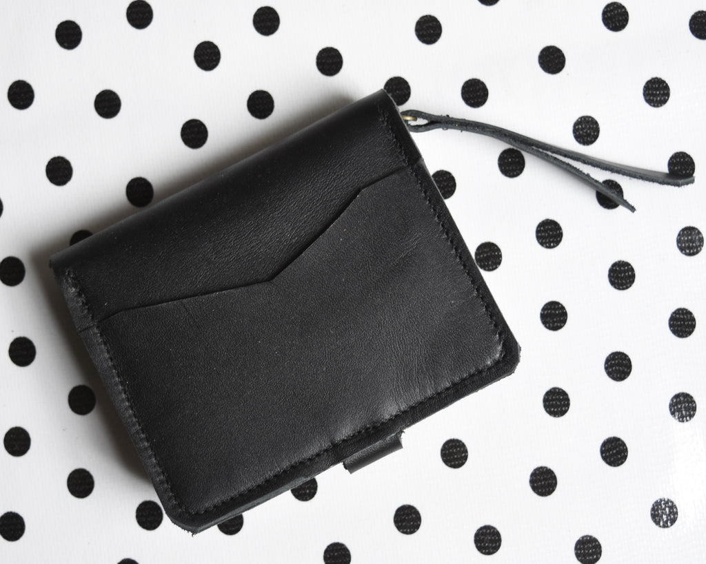 Mini Accoridian Wallet - Women's leather wallet